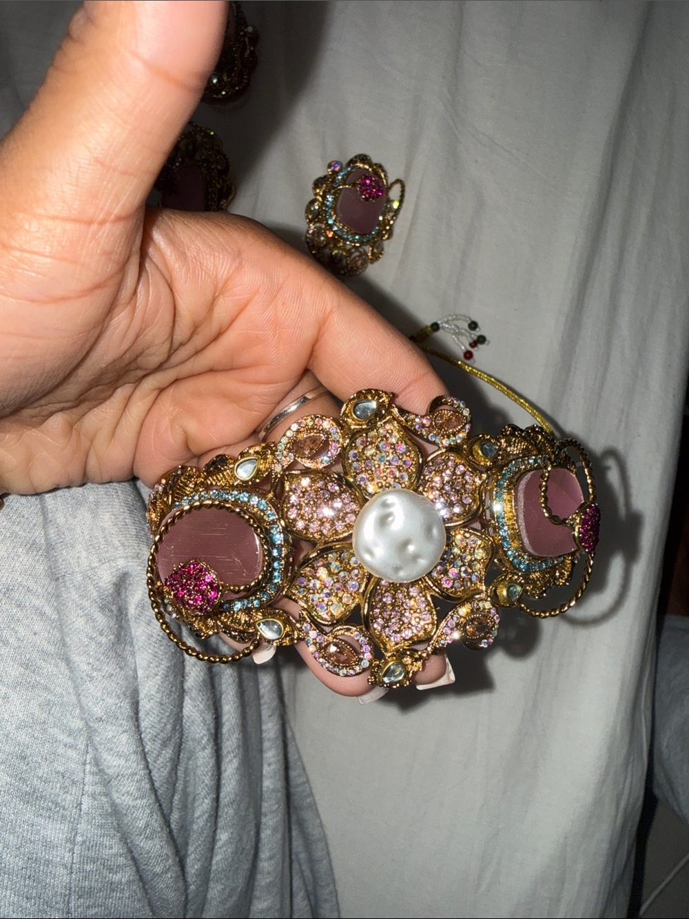 Jewelry - Picture 4 of 4